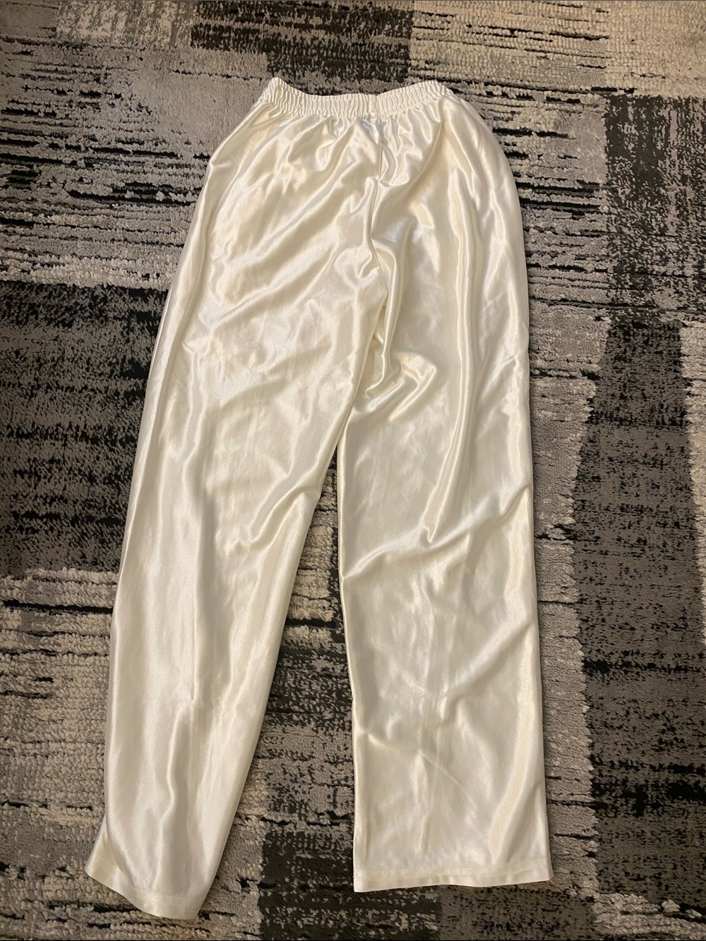 New PUMA X FENTY T7 PIPING TRACK PANTS - UNISEX - Size Small - Picture 6 of 6
